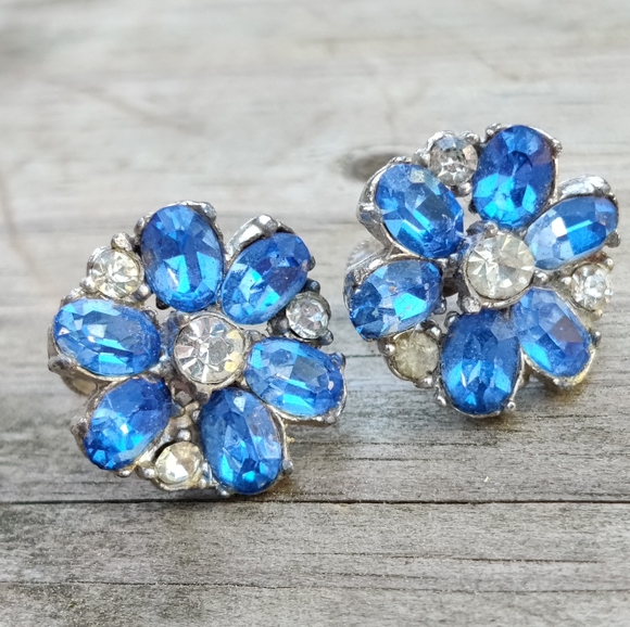 Vintage Bogoff blue and white rhin stone earrings - Picture 4 of 8